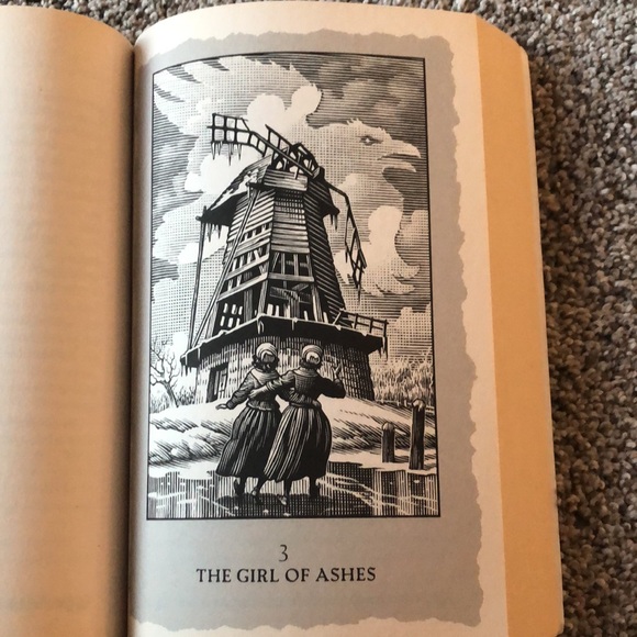 Confessions of an Ugly Stepsister - Picture 3 of 3